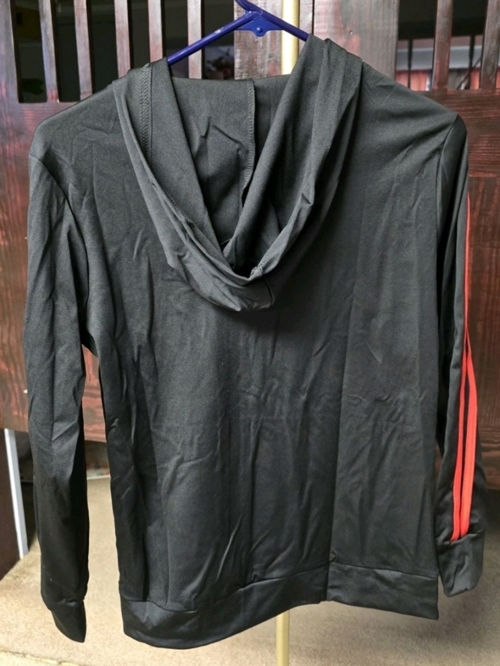 LYDAA Black Zip-Up Jacket with Subtle Red Logo Tag - Picture 4 of 5